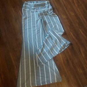 NWT Verducci bell bottom pants